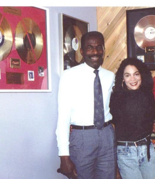 Z-Twins Radio community and station history